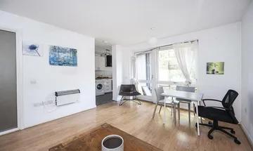 1 bedroom flat for sale in Gopsall Street, Hoxton, London, N1