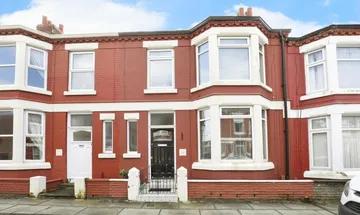 3 bedroom terraced house for sale in Queensdale Road, Liverpool, L18