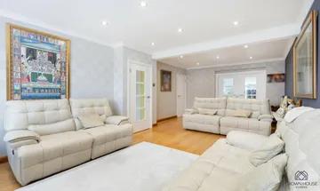 4 bedroom semi-detached house for sale in Broomgrove Gardens, Edgware, Middlesex, HA8