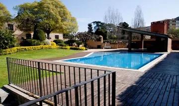 Casa rural en venta en Canyelles de 7 habitaciones con terraza y piscina
