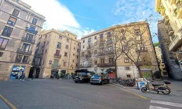 Venta de piso en Sant Pere, Santa Caterina i la Ribera de 1 habitación con balcón