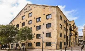 2 bedroom flat for sale in Shad Thames, Shad Thames, SE1