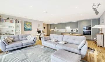 2 bedroom flat for sale in Ink Court, Bow, E3