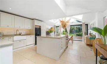 4 bedroom house for sale in Archdale Road, East Dulwich, London, SE22