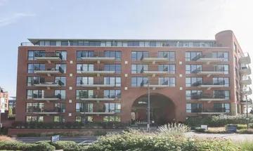 3 bedroom apartment for sale in Thunderer Walk, Woolwich, SE18