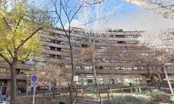 Piso en venta en Nuevos Ministerios - Ríos Rosas de 4 habitaciones con terraza y piscina