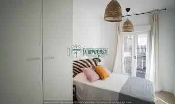 Venta de piso en Pradolongo de 3 habitaciones con balcón y aire acondicionado
