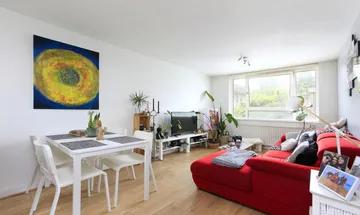 1 bedroom flat for sale in Northcote Road, Battersea, London, SW11