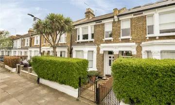 3 bedroom terraced house for sale in Victoria Road, London, NW6