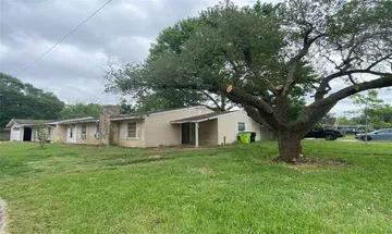 property for sale in 1202 Dyer Ave