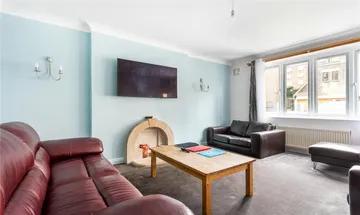 5 bedroom terraced house for sale in Blairderry Road, London, SW2