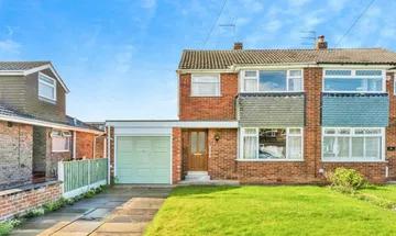 3 bedroom semi-detached house for sale in Tilmire Close, York, YO10 4NG, YO10