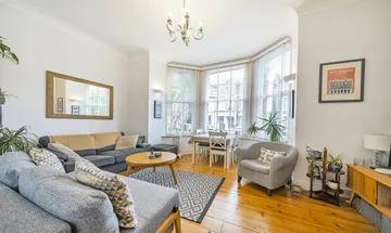 1 bedroom flat for sale in Montrell Road, Streatham Hill, SW2