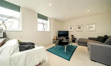 1 bedroom apartment for sale in Bromyard Avenue, London, W3