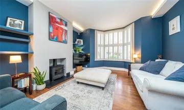 3 bedroom apartment for sale in Brook Drive, London, SE11