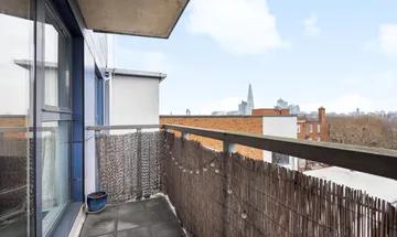 1 bedroom flat for sale in Townsend Street, Borough, SE17