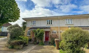 2 bedroom terraced house for sale in Scawen Close, Carshalton, Surrey. SM5
