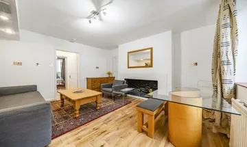 1 bedroom flat for sale in Orsett Terrace, Bayswater, W2