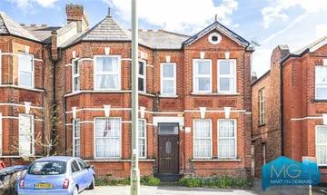 1 bedroom apartment for sale in Station Road, London, NW4