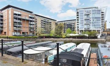 1 bedroom apartment for sale in Branch Road, London, E14