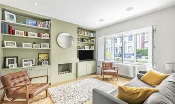 5 bedroom terraced house for sale in Shandon Road, SW4