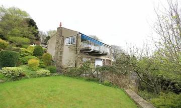 3 bedroom detached house for sale in Banks Lane, Riddlesden, Keighley, BD20