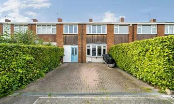3 bedroom terraced house for sale in Elderton Road, London, SE26