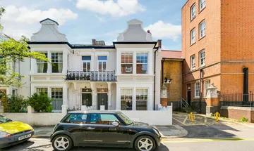 3 bedroom flat for sale in Shottendane Road, Fulham, London, SW6