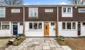 3 bedroom terraced house for sale in Hennel Close, Forest Hill, SE23