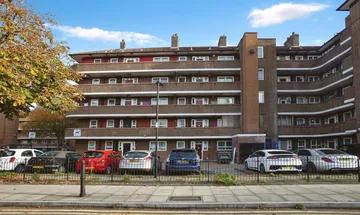 4 bedroom flat for sale in Chicksand Street, London, E1