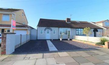2 bedroom bungalow for sale in Ely Avenue, Moreton, Wirral, CH46