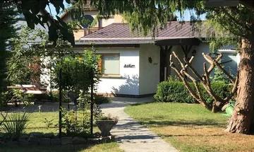Gemütliches kleines Einfamilienhaus in Schönefeld OT Altglienicke zu Verkaufen.