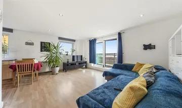 2 bedroom apartment for sale in Inverness Mews, North Woolwich E16