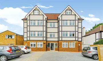 2 bedroom flat for sale in Orchard Avenue, Croydon, CR0