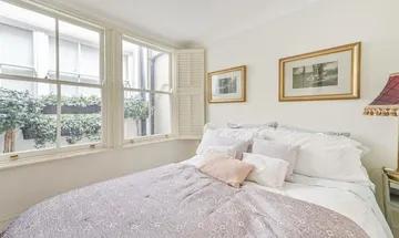 2 bedroom flat for sale in Cornwall Mews South, South Kensington, London, SW7