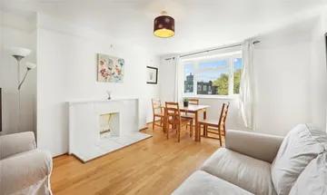 1 bedroom apartment for sale in Sulivan Court, Broomhouse Lane, London, SW6