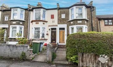 2 bedroom terraced house for sale in Upper Road, Plaistow, E13