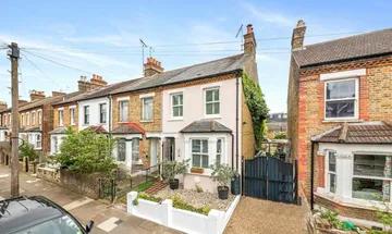 End of terrace house for sale in Osterley Park View Road, Hanwell, W7