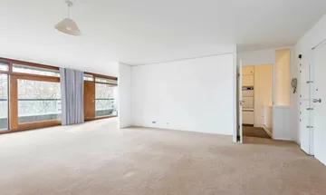 1 bedroom flat for sale in Barbican, Mountjoy House, EC2Y