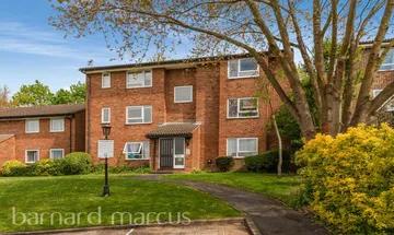 1 bedroom flat for sale in Montana Close, South Croydon, CR2