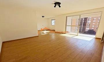 Piso en venta en Numancia de 3 habitaciones con terraza y garaje