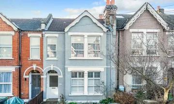 2 bedroom flat for sale in Elsinore Road, Forest Hill, SE23