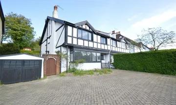 4 bedroom semi-detached house for sale in Brighton Road, Coulsdon, CR5