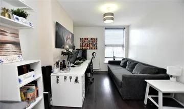 1 bedroom apartment for sale in Newhaven Road, London, SE25