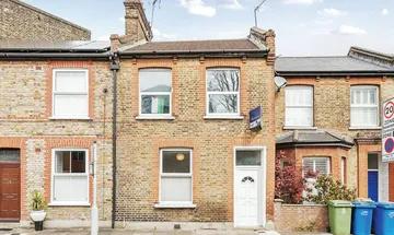 3 bedroom house for sale in Medlar Street, Camberwell, London, SE5