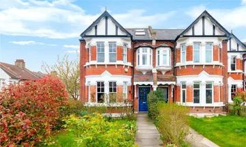 4 bedroom end of terrace house for sale in Lancaster Avenue, West Norwood, London, SE27