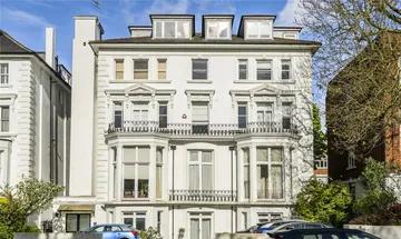 3 bedroom apartment for sale in Belsize Grove, London, NW3
