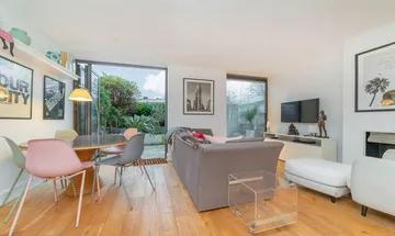 2 bedroom apartment for sale in Randolph Gardens, London, NW6