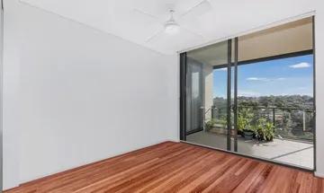 Contemporary Executive Apartment in the Heart of Wentworthville