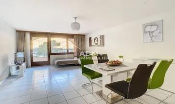 Apartment to Buy in Saillon: Saillon, charmant studio dan...